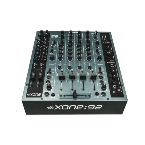 Allen & Heath Xone:92 – profesjonalny 6-kanałowy mikser DJ z legendarną jakością dźwięku