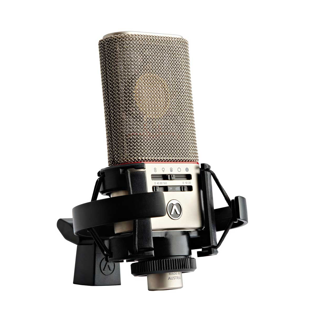 Austrian Audio OC818 Studio Set – Wielkomembranowy mikrofon pojemnościowy z wieloma charakterystykami kierunkowymi