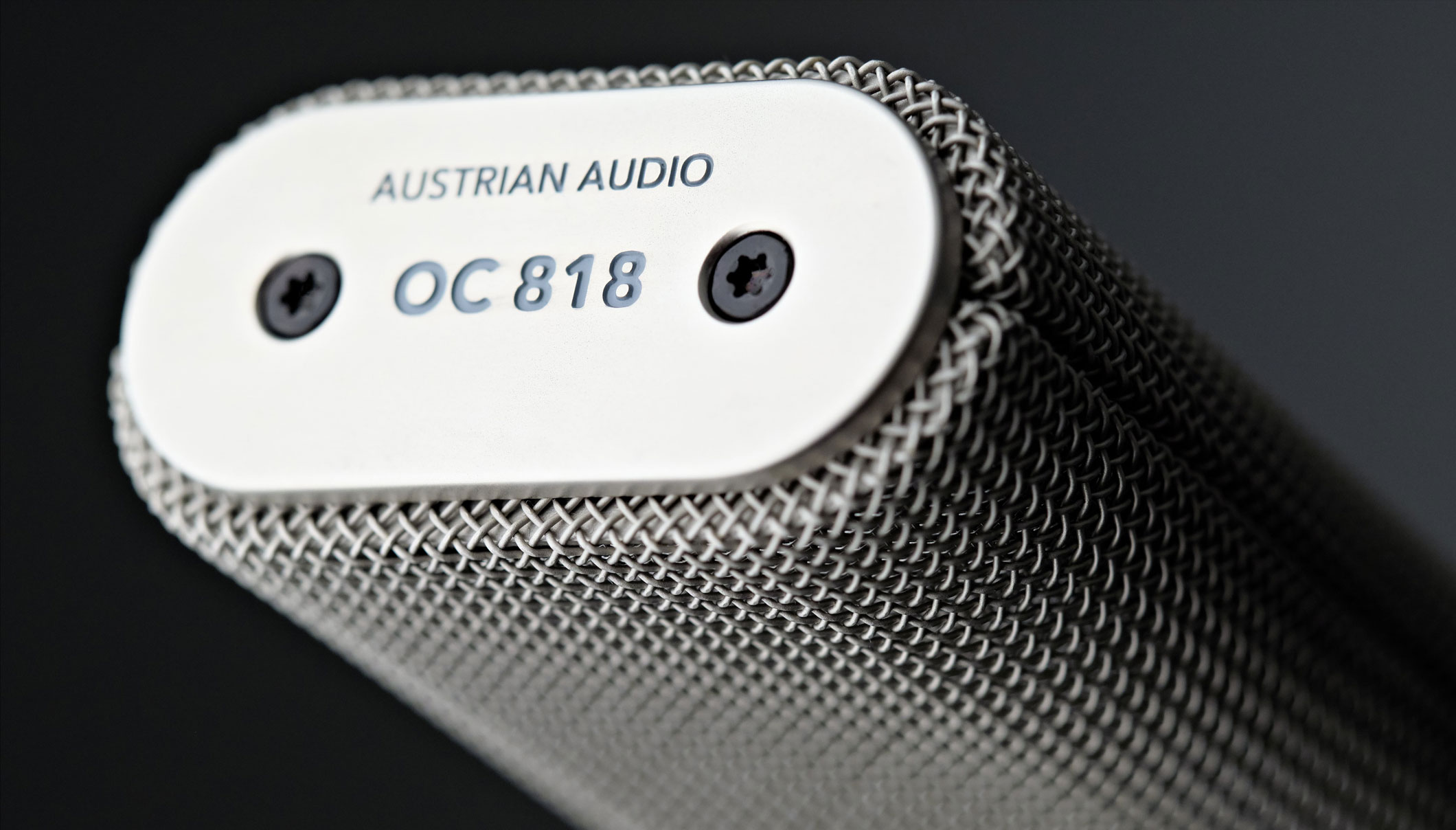 Austrian Audio OC818 Studio Set – Wielkomembranowy mikrofon pojemnościowy z wieloma charakterystykami kierunkowymi