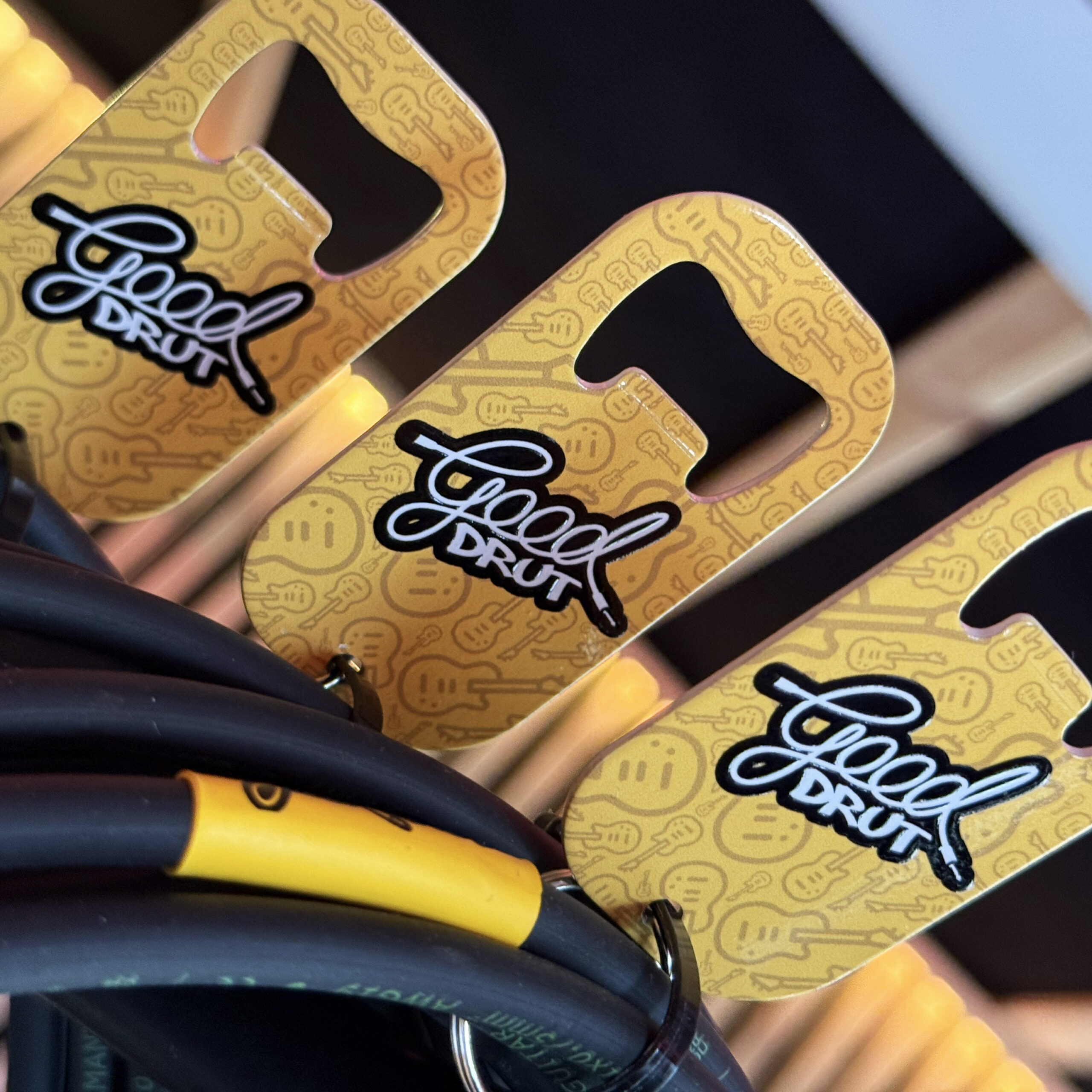 Kabel instrumentalny "Bzyk" GoodDrut – Profesjonalny kabel gitarowy na komponentach Cordial i Neutrik