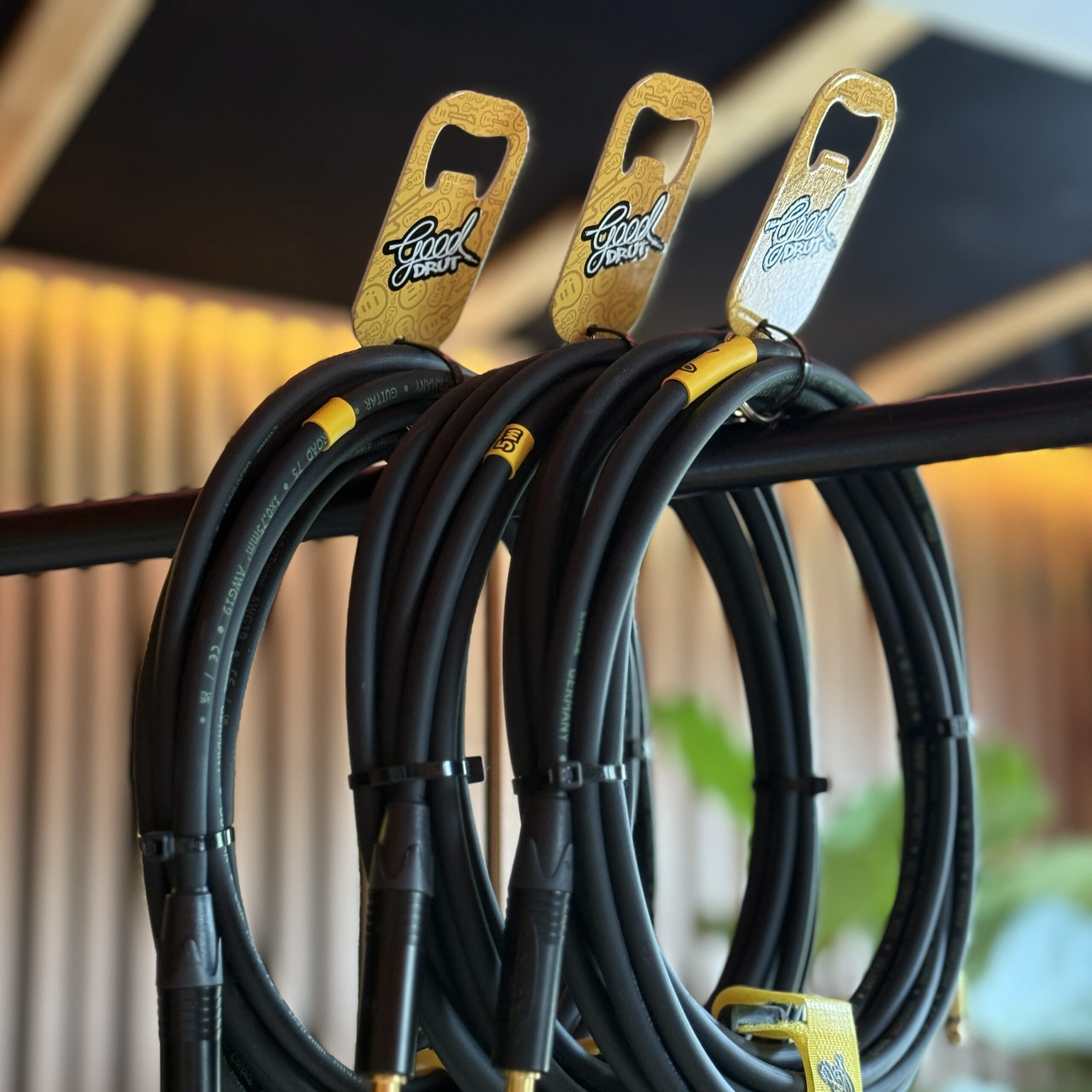Kabel instrumentalny "Bzyk" GoodDrut – Profesjonalny kabel gitarowy na komponentach Cordial i Neutrik